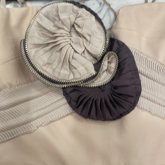 BCBGMAXAZRIA RUNWAY dress - Picture 4 of 8